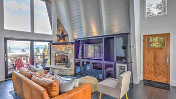 House (3 Bedrooms) | Front of property