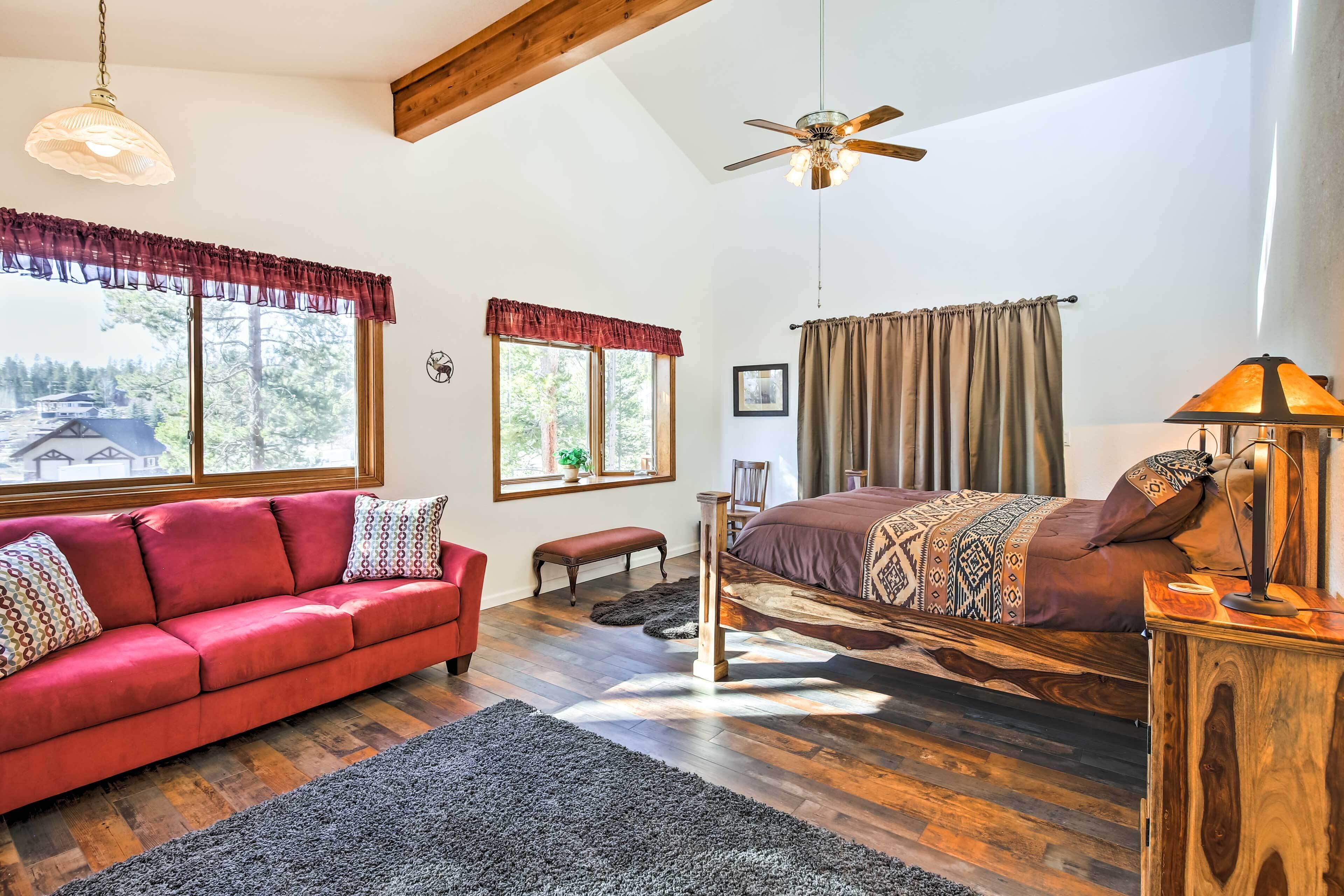 House (4 Bedrooms) | Interior