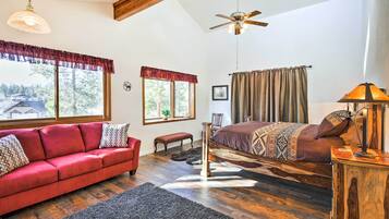 House (4 Bedrooms) | Interior