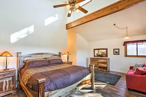 House (4 Bedrooms) | Interior - Large Home on 1 Acre: 2 Mi to Grand Lake Village (Grand Lake)