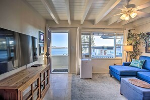 Apartment (1 Bedroom) | Interior - San Diego Hub w/ Bay Views - 1 Block to Beach! (San Diego)