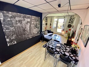 Älytelevisio, kirjoja