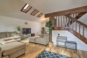 House (4 Bedrooms) | Living area | TV, fireplace, books - Family-friendly Aurora Vacation Rental w/ Yard! (Aurora)