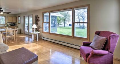 Charming Neenah House w/ Porch on Lake Winnebago!