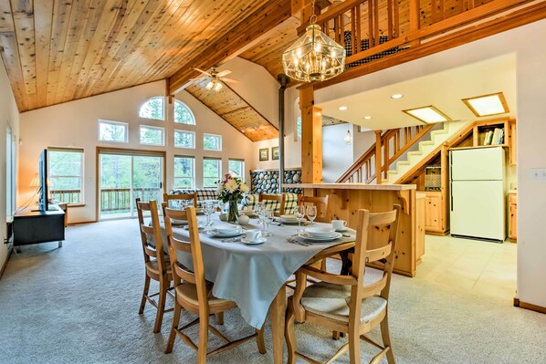 House (3 Bedrooms) | Interior