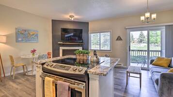 Apartment (1 Bedroom) | Interior