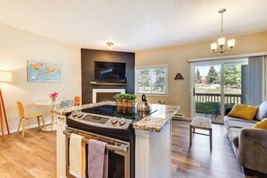 Apartment (1 Bedroom) | Interior