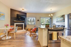 Apartment (1 Bedroom) | Interior