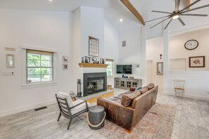 House (3 Bedrooms) | Interior - Distinctive Hamptons Home w/ Pool Near Bay, Ocean (Hampton Bays)