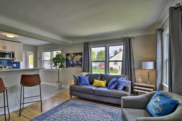 House (2 Bedrooms) | Front of property