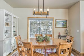 House (4 Bedrooms) | Interior - Spacious Lakeside Family Home on Big Bearskin Lake (Harshaw)