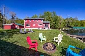 Interior - Spacious Lakeside Family Home on Big Bearskin Lake (Harshaw)