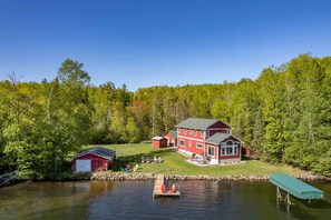 House (4 Bedrooms) | Interior - Spacious Lakeside Family Home on Big Bearskin Lake (Harshaw)