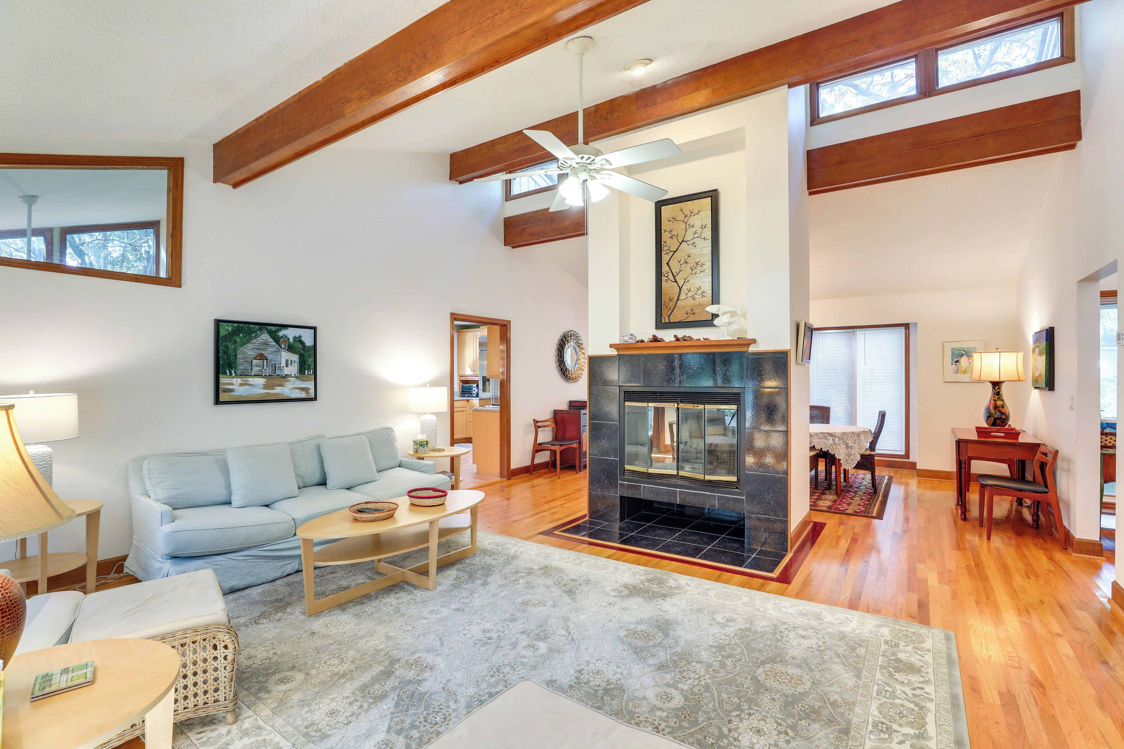 House (3 Bedrooms) | Interior