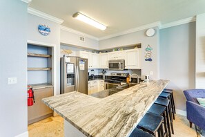 Interior - 28th-floor Panama City Beach Condo w/ Ocean Views! (Panama City Beach)