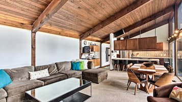 Rumah (4 Bedrooms) | Interior