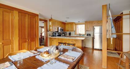 Chester Farmhouse on 100 Acres, 15 Min to Okemo!
