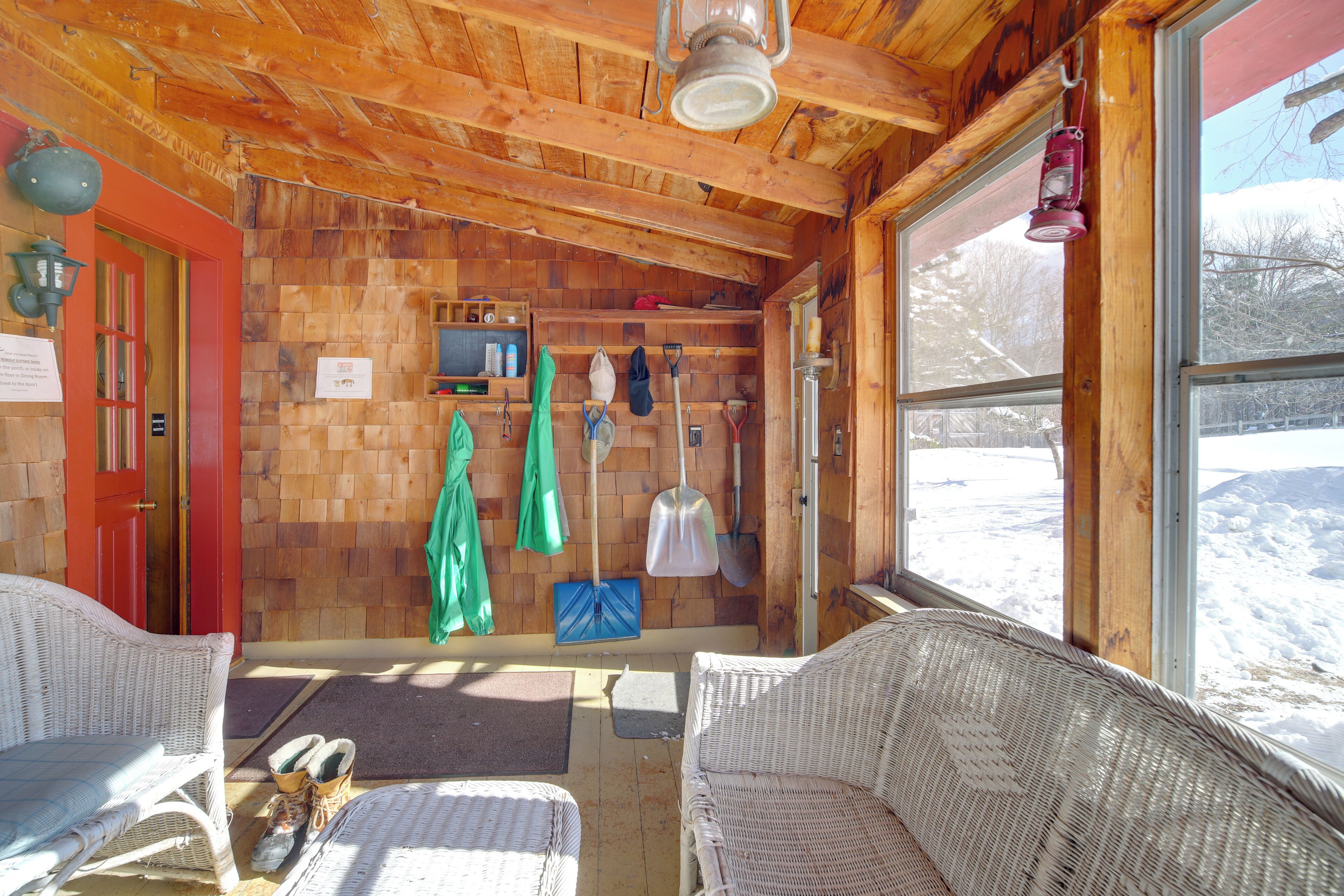 House (5 Bedrooms) | Interior