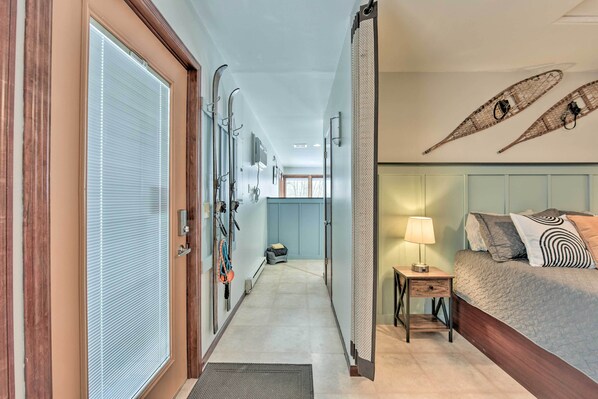 Apartment (0 Bedroom) | Interior