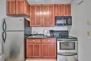 Apartment (0 Bedroom) | Interior