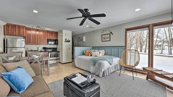 Apartment (0 Bedroom) | Interior