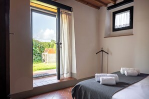 Villa | 4 bedrooms, iron/ironing board, free cots/infant beds, free WiFi