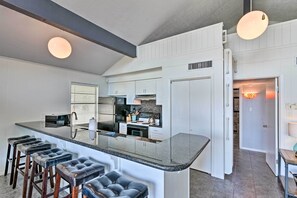 微波爐、烤箱、爐台、洗碗機