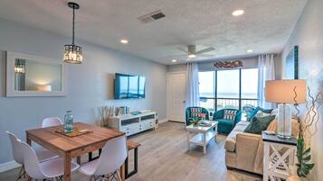 Apartemen (2 Bedrooms) | Bagian depan properti