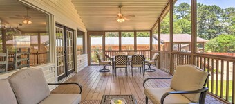 The Lake Escape: Boat Dock, Fire Pit, Kayak!