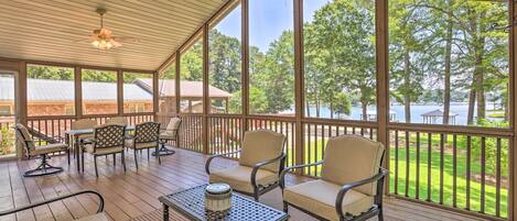 House (3 Bedrooms) | Outdoor dining