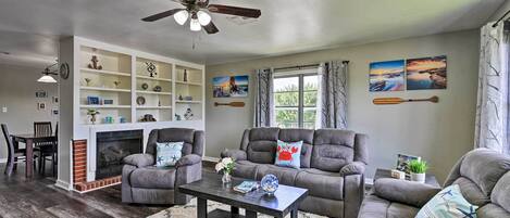 Apartment (3 Bedrooms) | Front of property