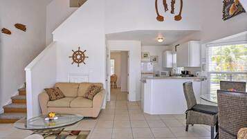 Villa (2 Bedrooms) | Interior