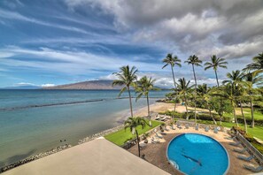 Interior - Beachfront Kihei Sanctuary w/ Lanai & Ocean Views! (Kihei)