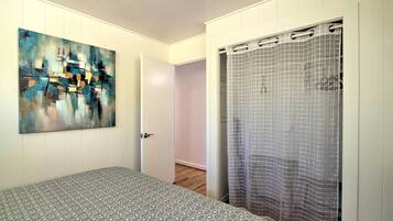 Apartment (2 Bedrooms) | Bahagian dalam