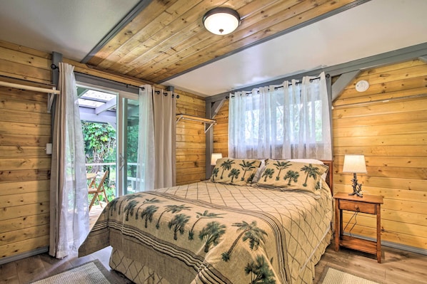 House (1 Bedroom) | Interior - Idyllic Pahoa Paradise: Hike, Swim & Explore! (Pahoa)