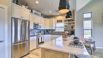 Apartment (2 Bedrooms) | Bahagian dalam