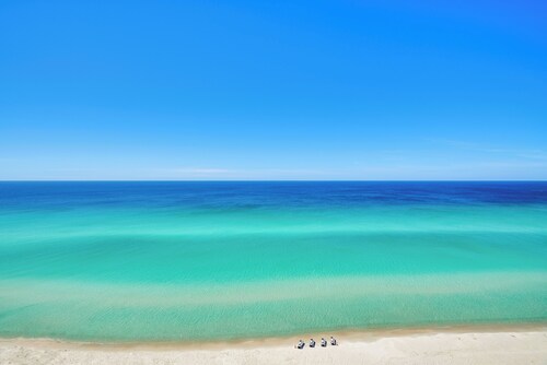 Ocean View Condo Btwn Rosemary & Alys Beach!