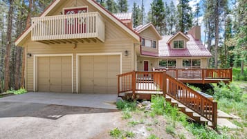 House (5 Bedrooms) | Front of property