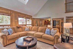 House (5 Bedrooms) | Interior - Pet-friendly Breckenridge Home w/ Hot Tub! (Breckenridge)