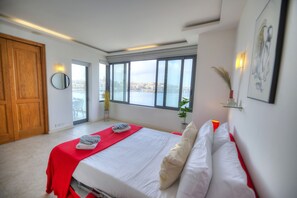 3 makuuhuonetta, silitysrauta/-lauta, ilmainen Wi-Fi, vuodevaatteet