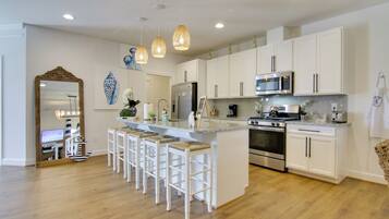 Microwave, oven, stovetop, dishwasher