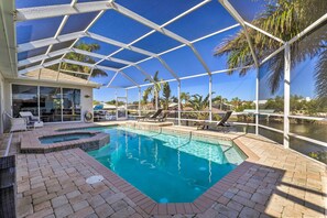 House (3 Bedrooms) | Interior - Heated Pool/spa & Dock: Apollo Beach Home on Canal (Apollo Beach)