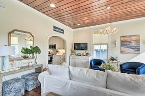 Casa (2 Bedrooms) | Interior