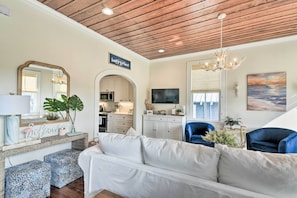 Casa (2 Bedrooms) | Interior