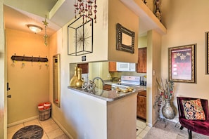 Lejlighed (1 Bedroom) | Privat køkken | Mikrobølgeovn, ovn, kogeplade, opvaskemaskine