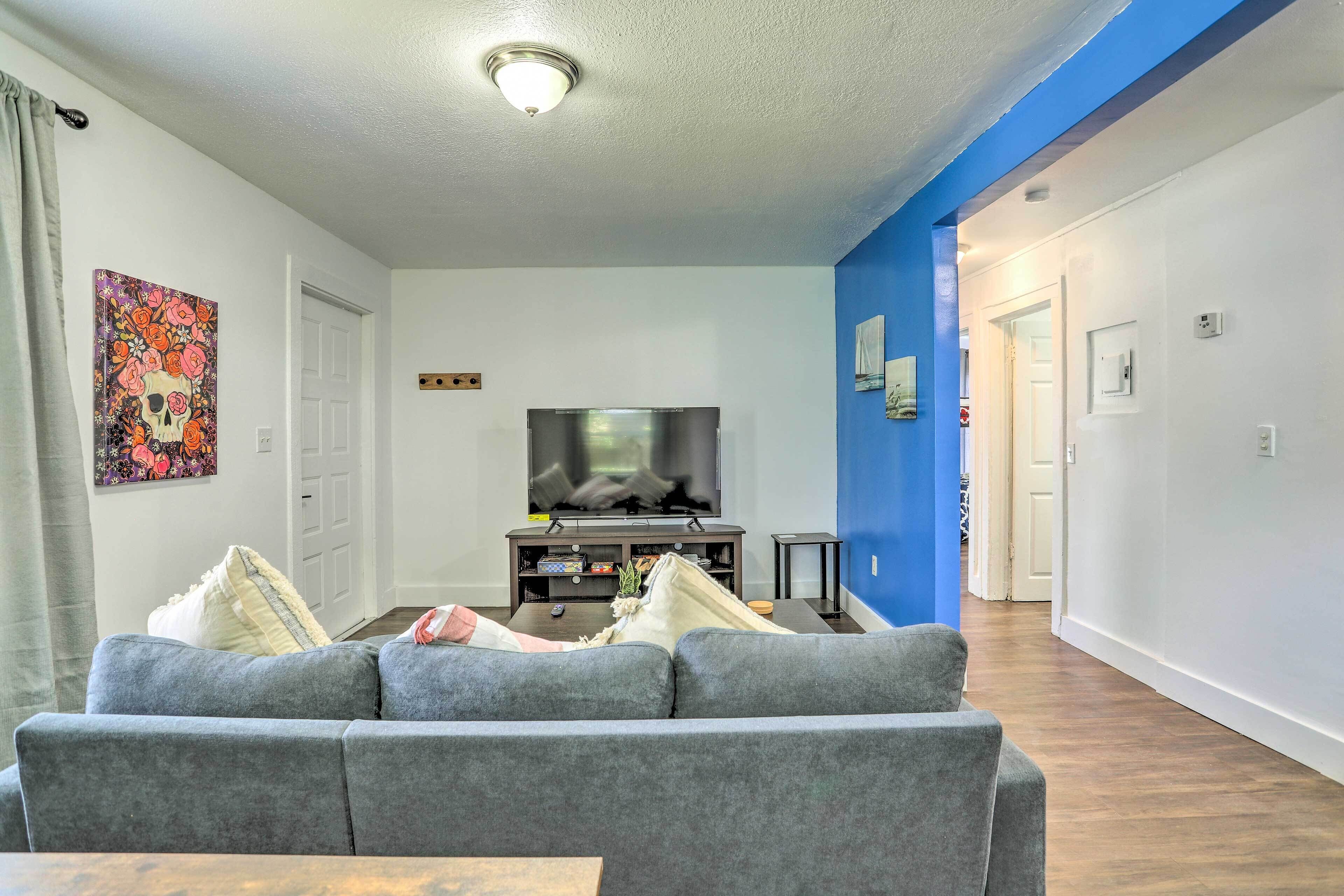 House (2 Bedrooms) | Interior
