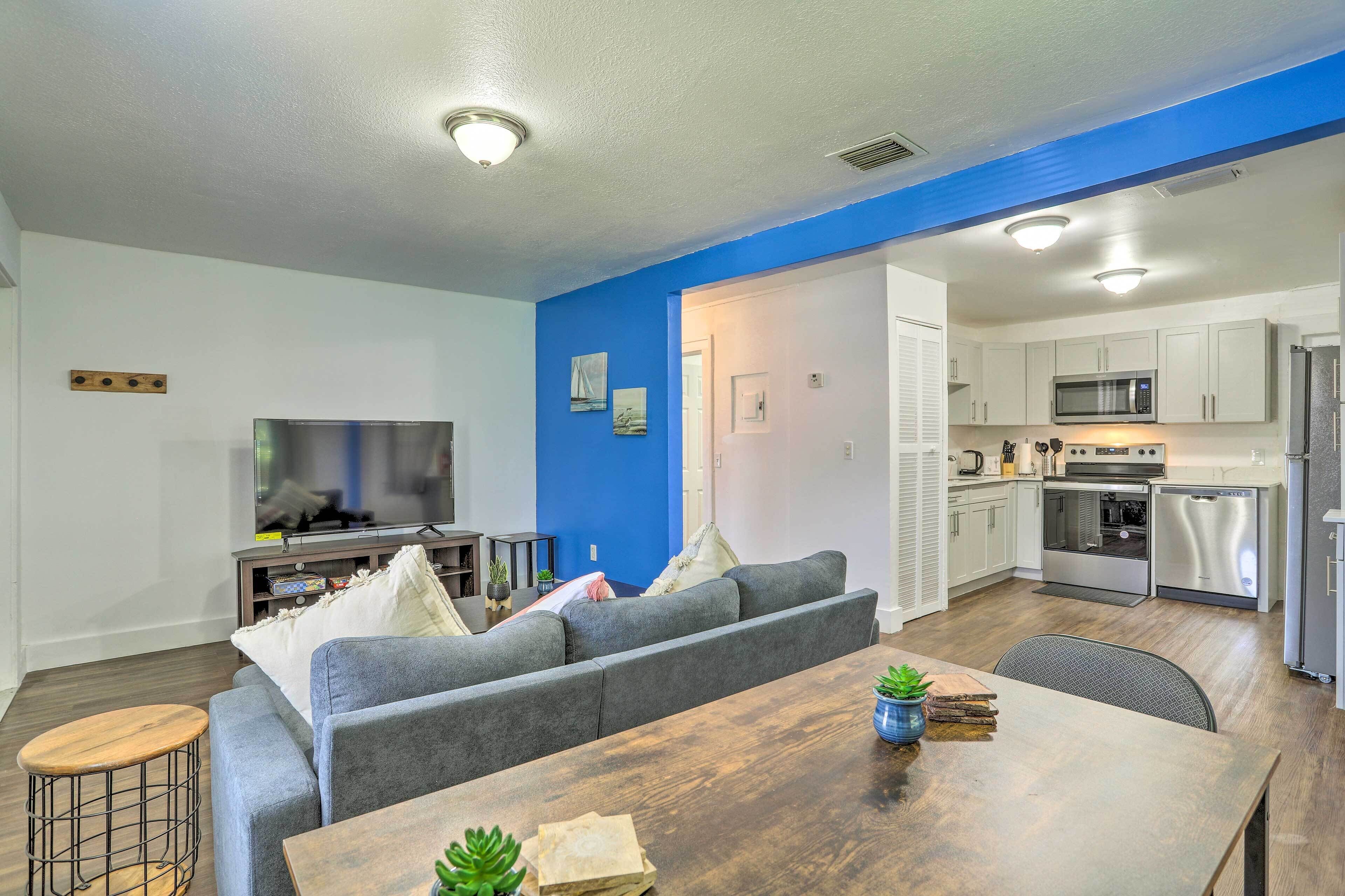 House (2 Bedrooms) | Interior