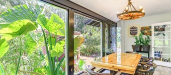 Cozy Gainesville Home ~ 1 Mi to University!