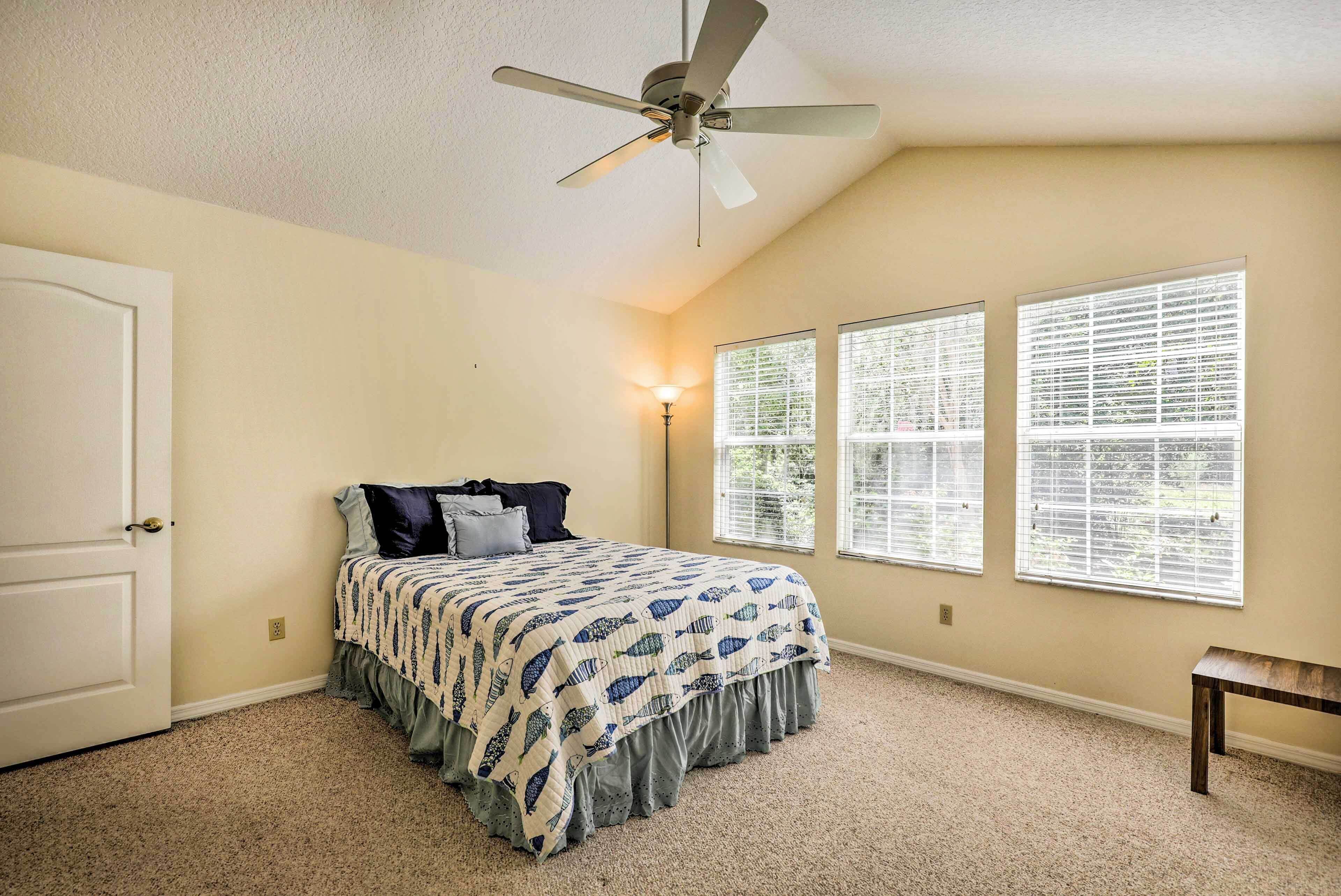 House (3 Bedrooms) | Interior