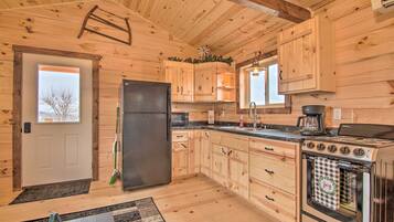 House (1 Bedroom) | Interior